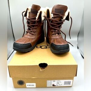 Kids Ugg winter boots size 13